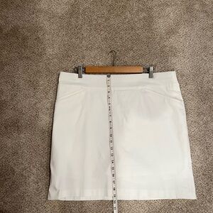 Chico's Classic White Mini Skort